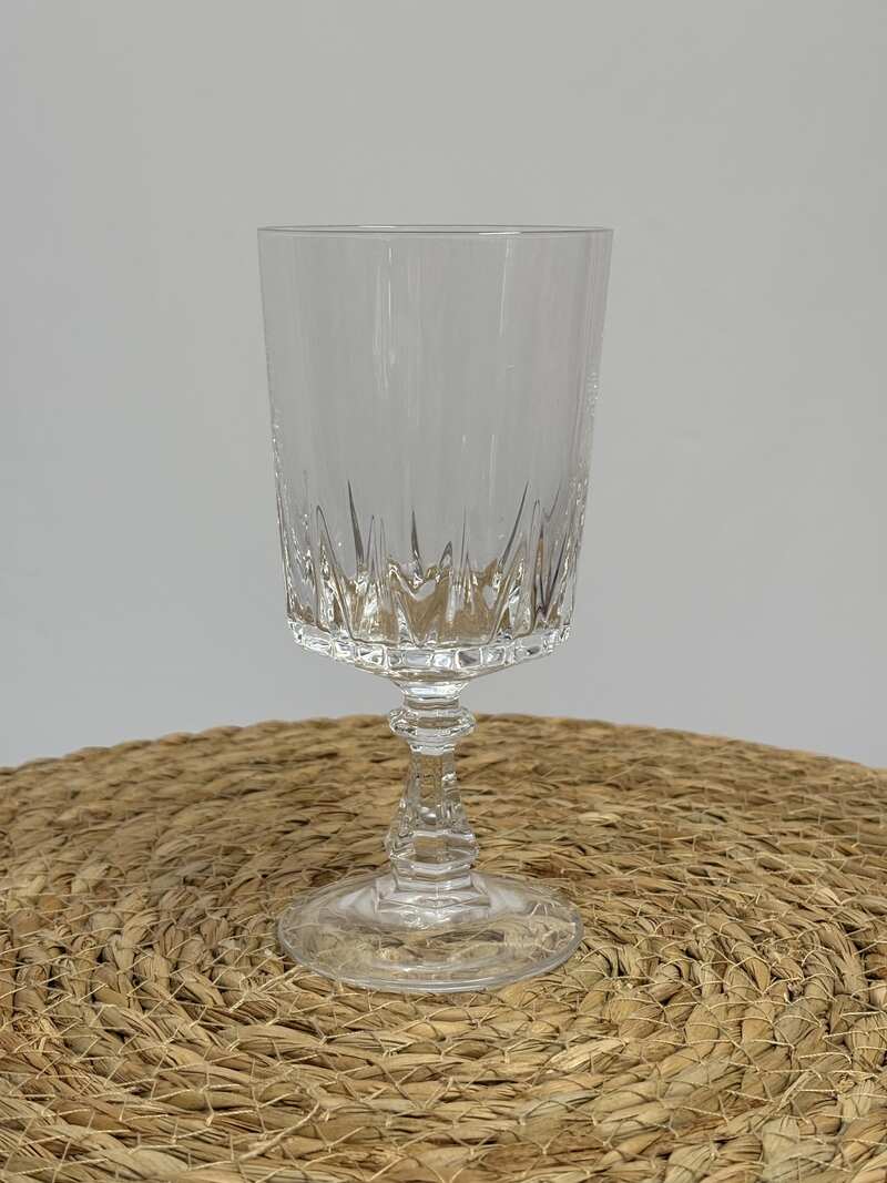 Verre à pied rond