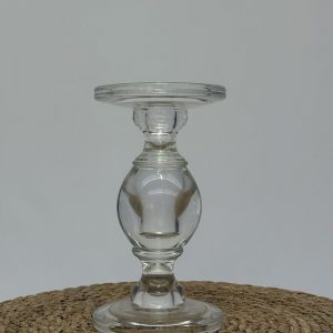 Bougeoir en verre élancé